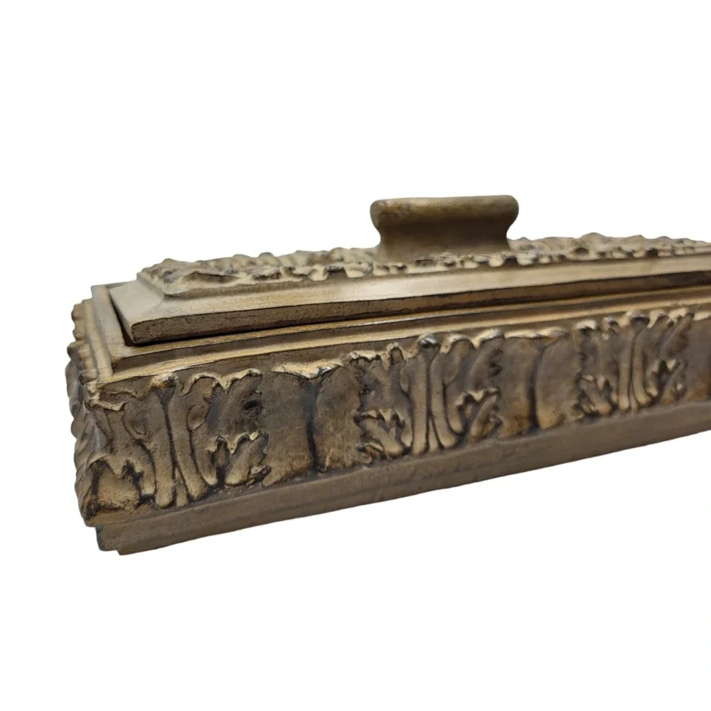 Vintage Lidded Jewelry‎ Box International Bazaar Faux Wooden Carved Velvet Lined